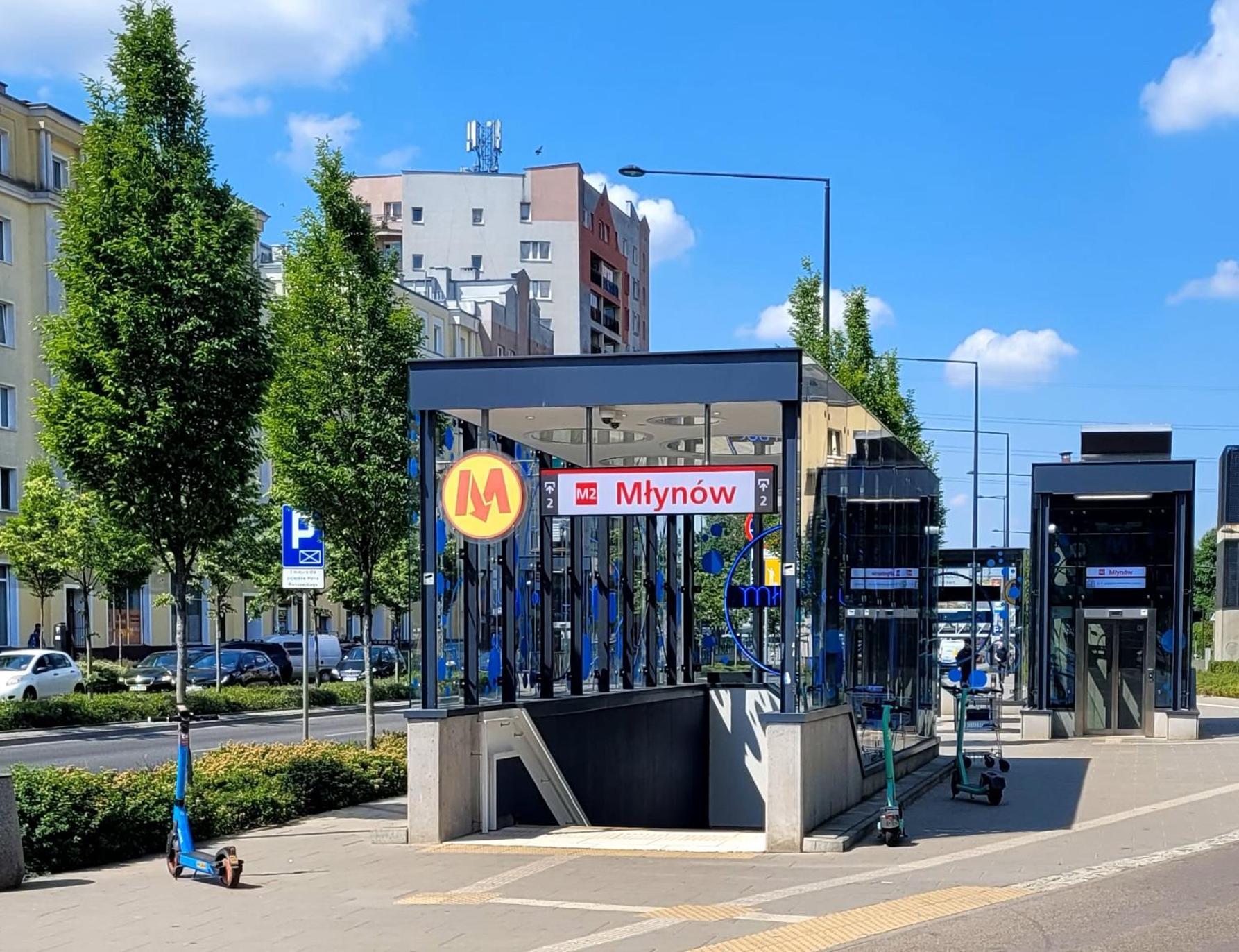 Mlynow * Warszawa
